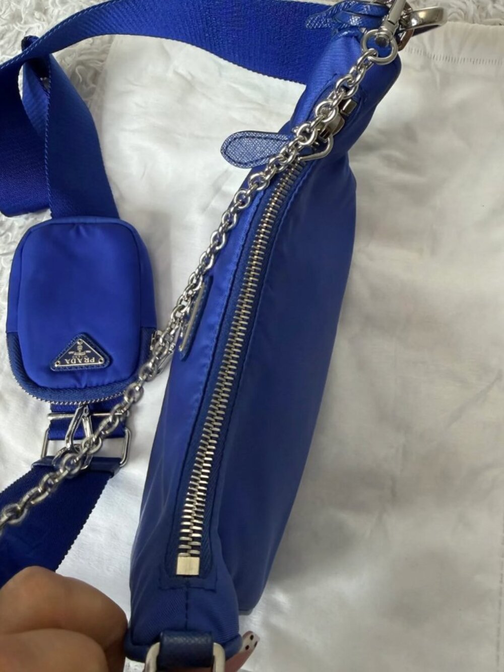 PRADA Re-Edition 2005 Shoulder Bag in Blue - Picture 5 of 15